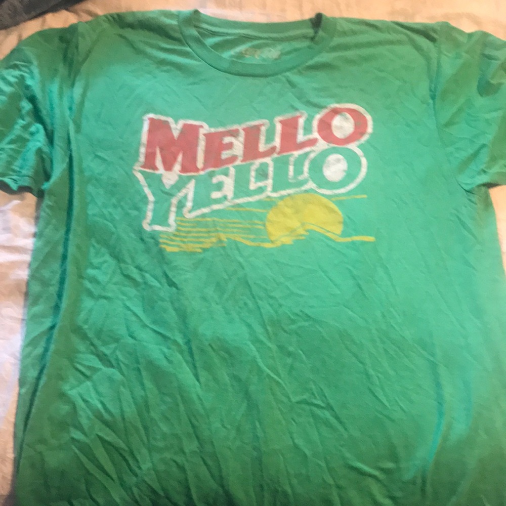 Mens L Mellow Yellow Tee